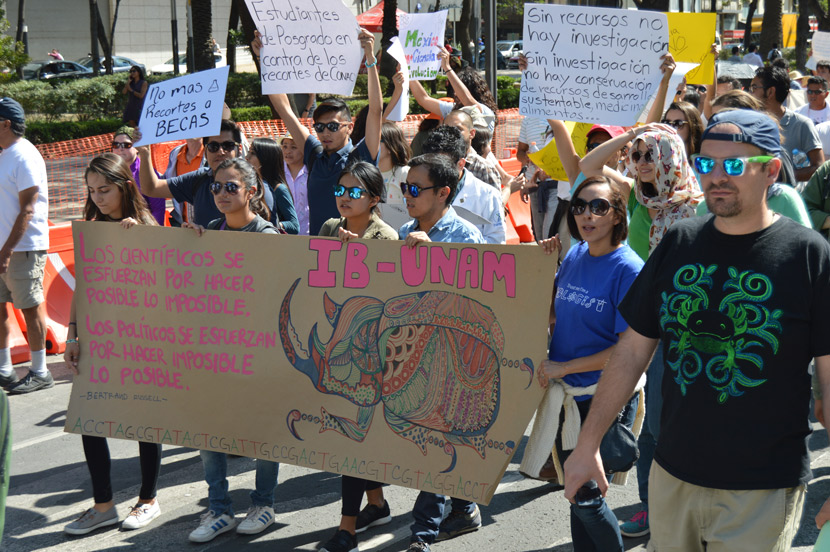 15_830_Marcha-ciencia.jpg