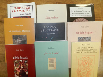 Algunos de los libros del Dr. Dorra