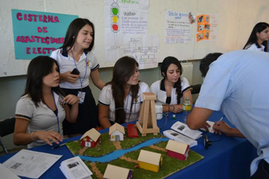 Estudiantes-participantes-en-ediciones-anteriores-en-Sinaloa.jpg