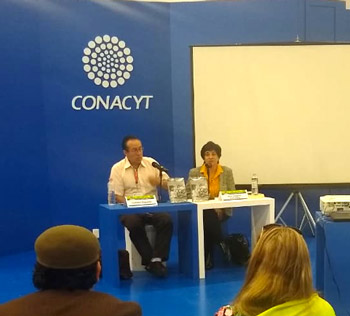 Foros-y-presentaciones-de-libros-estarán-disponibles-en-el-stand-de-Conacyt-dentro-de-FIL-foto-Pablo-Miranda_2_1811.jpg