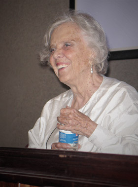 elena poniatowska conjunciones